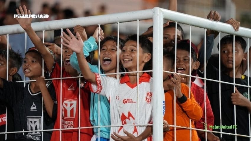 Berbagi Kebahagiaan, Malut United FC Hadirkan 4.000 Anak di GKR