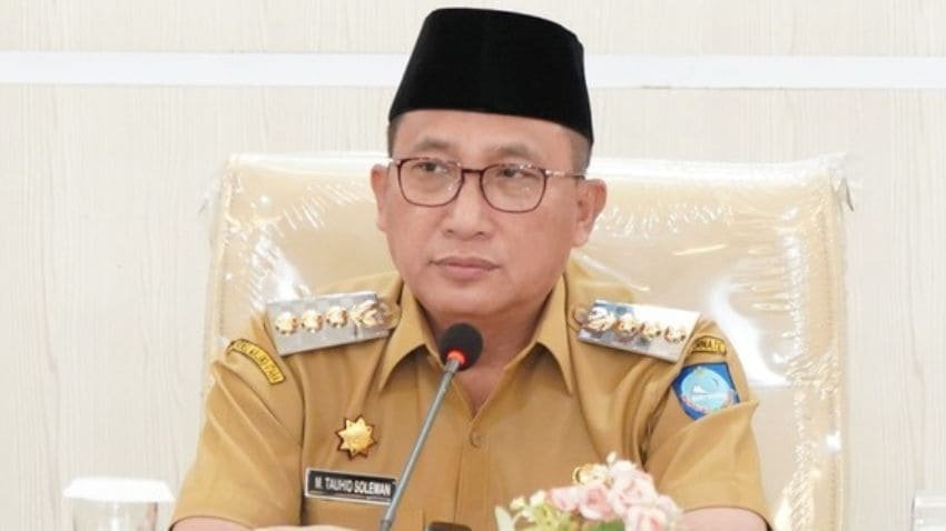 Progres Pekerjaan 3 OPD Terlambat, Wali Kota Ternate: “Harus Tuntas di Akhir Tahun”