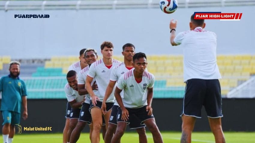 Malut United FC vs Borneo FC, Laga Panas <i>Big Four</i> di Penutup Tahun