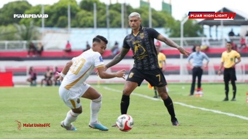 Malut United FC versus Bhayangkara Presisi Lampung FC