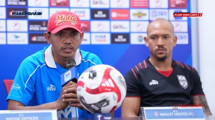 Ricardo Salampessy Gustavo Franca