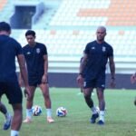 Borneo FC Malut United FC